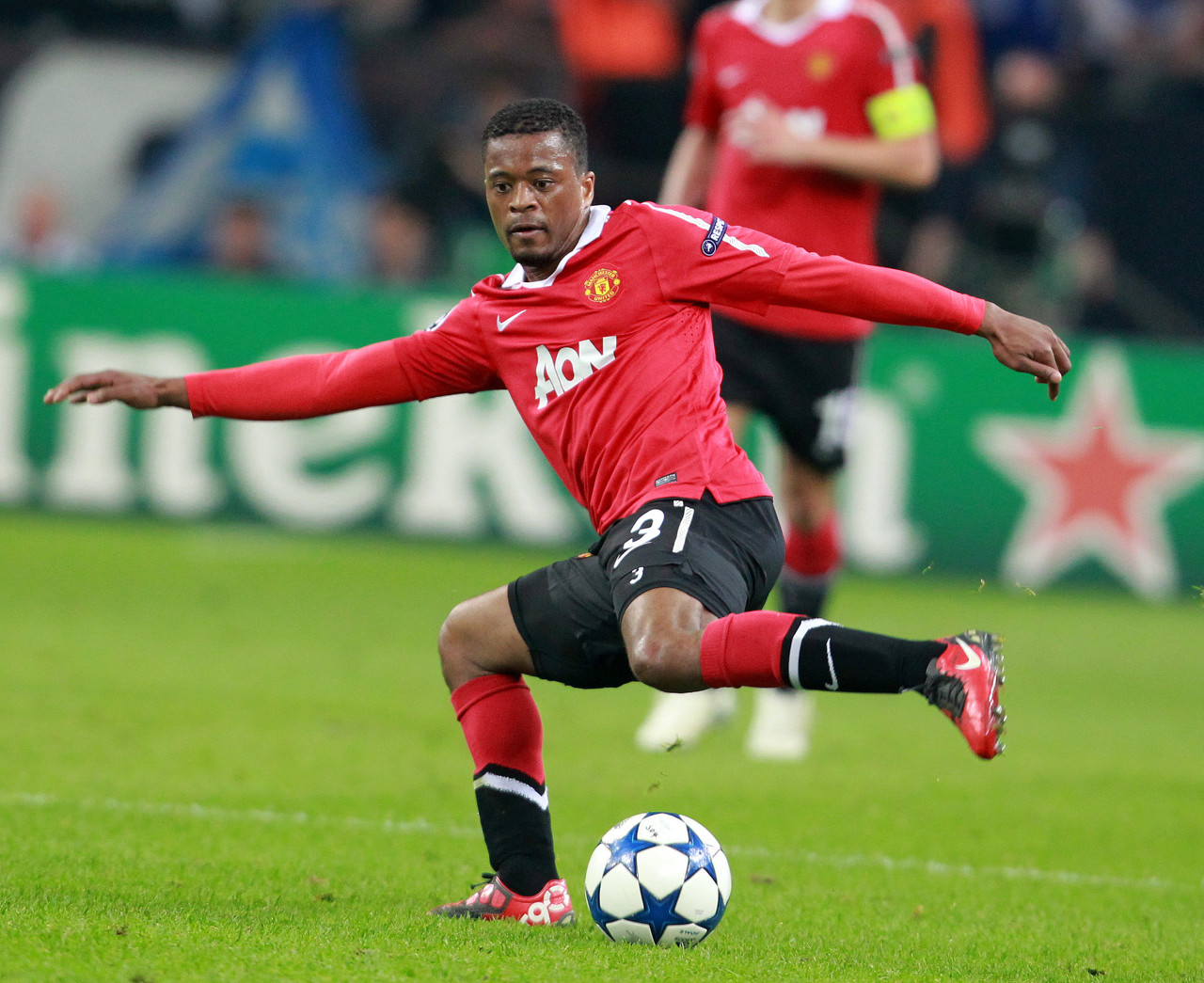 巴黎后防中 巴黎后防中