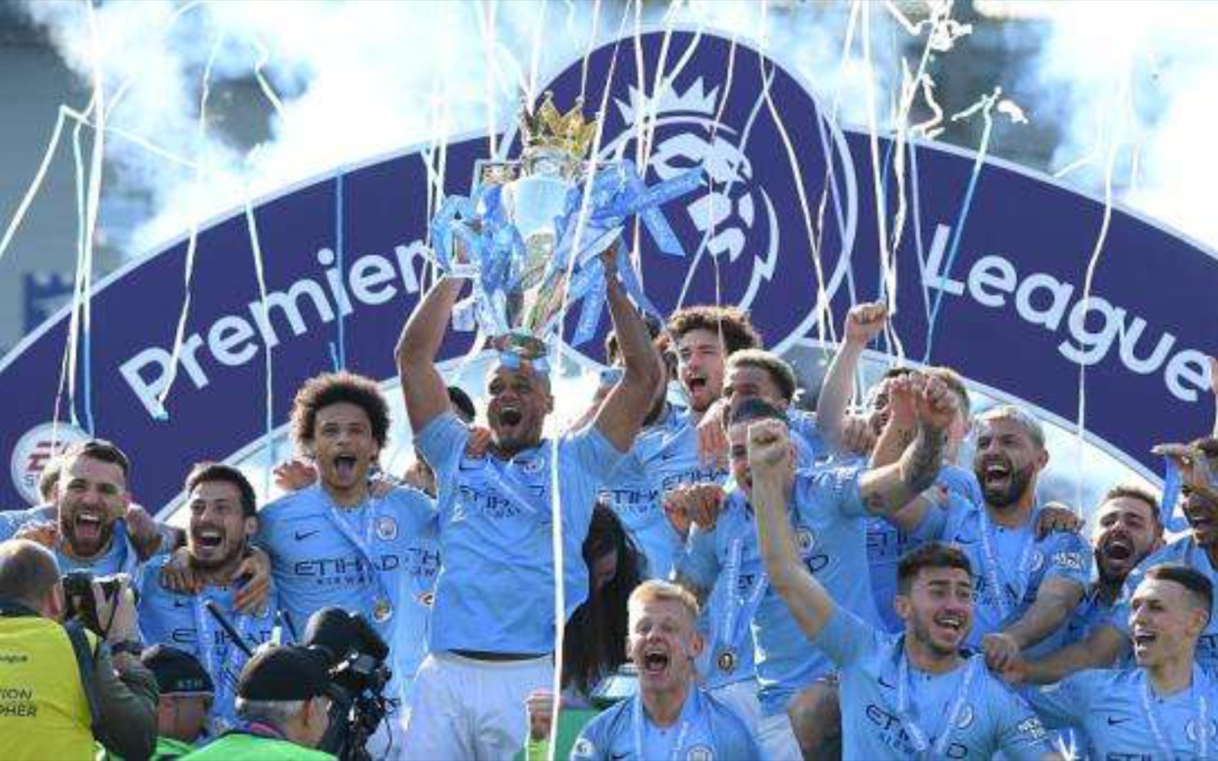 现都如同燎 现都如同燎